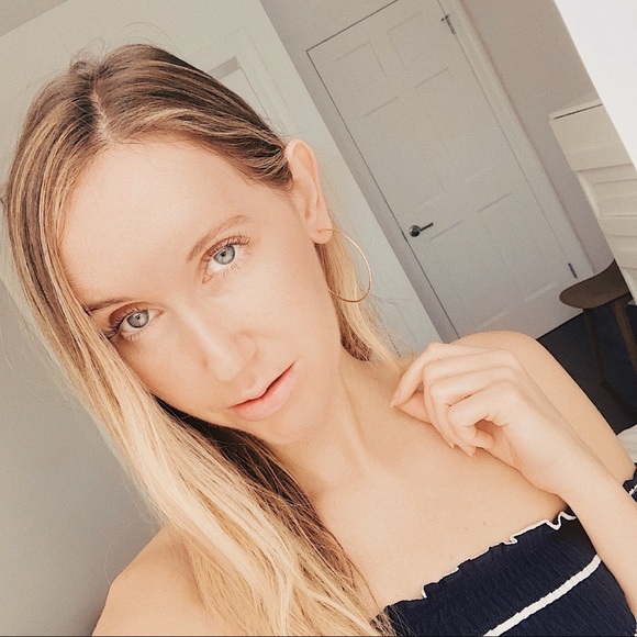 SoldOut11thStreet - Picture 3 of 7